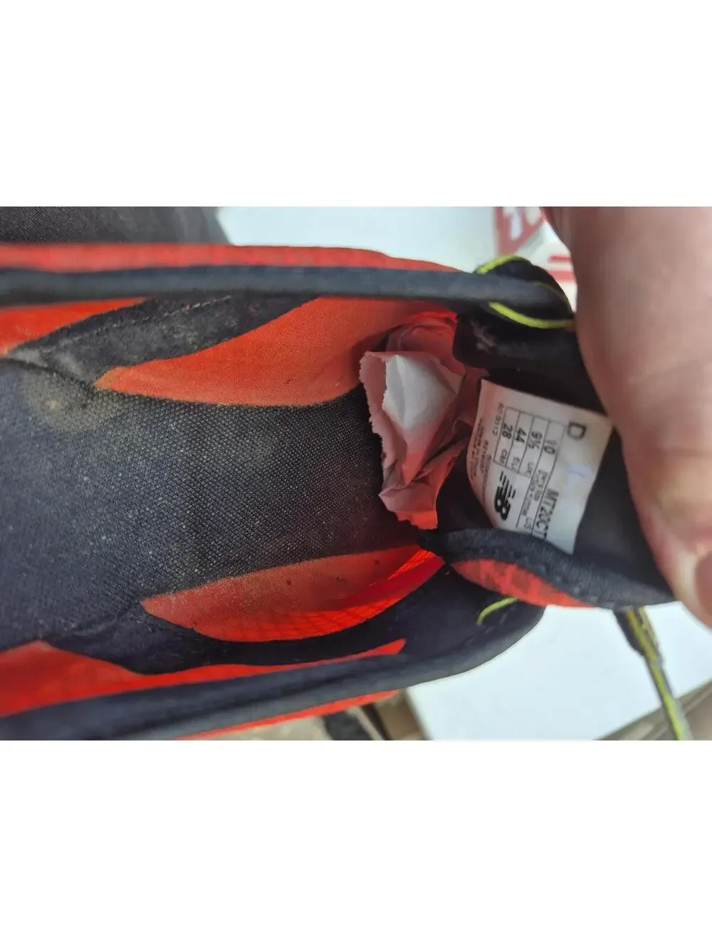 New Balance Trail Running Used in OG Box Mens 10.5